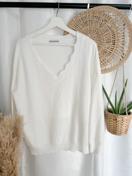 0173 Pullover mit Spitzen V Auschnitt in vielen Farben – Bild 6