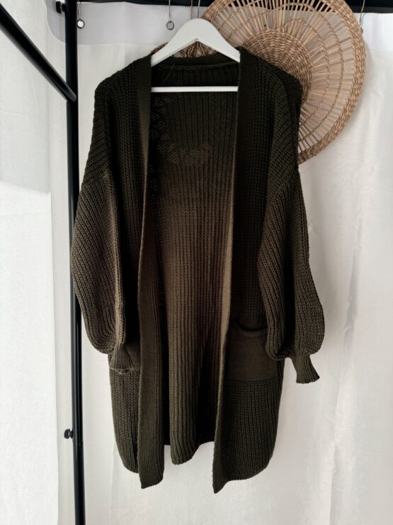 0178 lookforward x Sarah Cardigan in khaki, grau, rosa, beige, schwarz – Bild 4