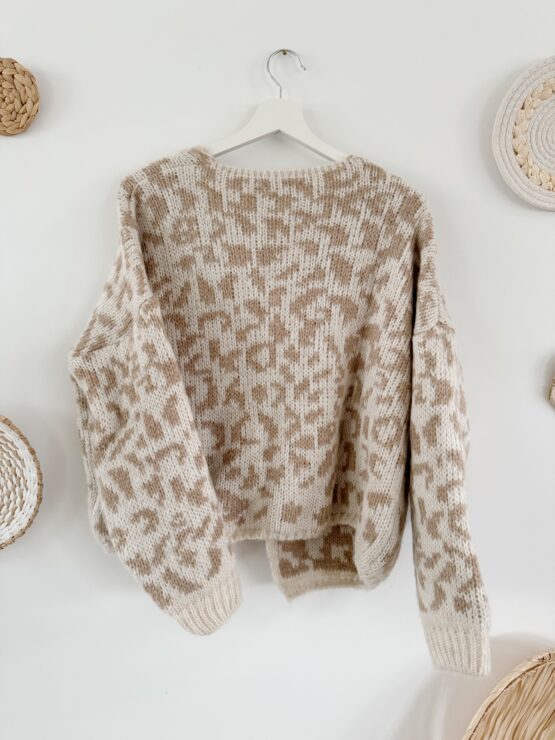 0226  Leo Kuschel Cardigan - Image 6