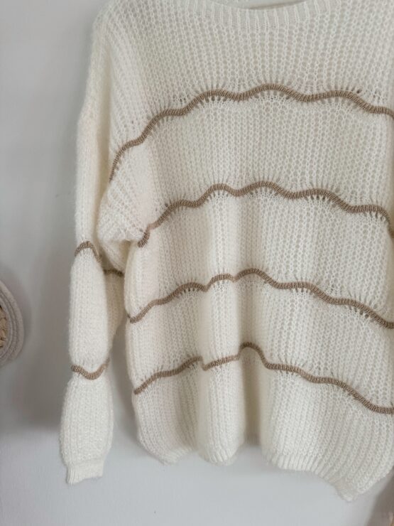 0238 lookforward x Sarah Pullover mit Goldstreifen - Image 7