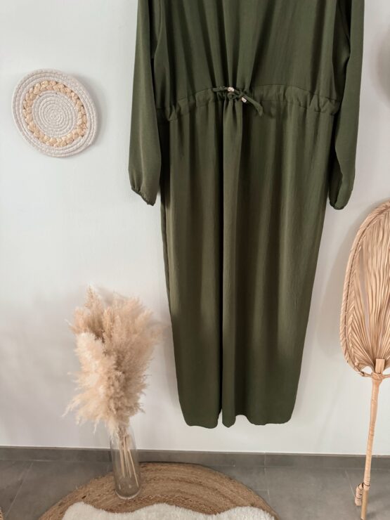 0275 Maxi Kleid mit Details in weinrot, khaki, schwarz - Image 6