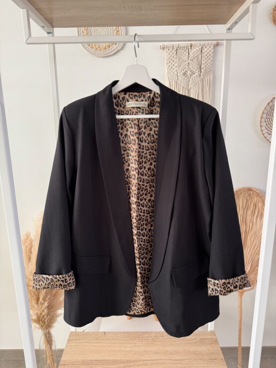 0297 Blazer mit Leo Print Innenfutter in pink, flieder, beige, schwarz, hellblau – Bild 2