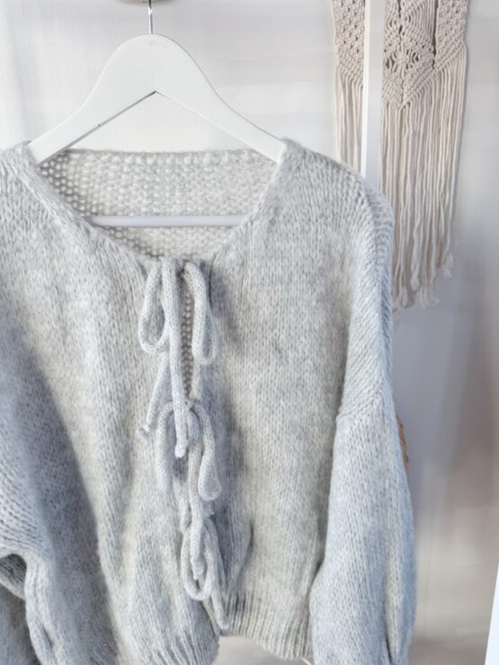 0316 Pullover mit Schleifendetails - Image 4