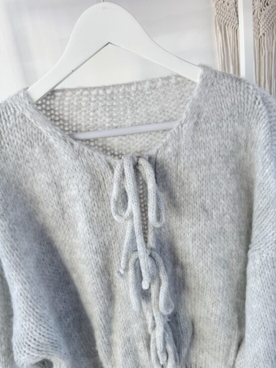 0316 Pullover mit Schleifendetails - Image 5