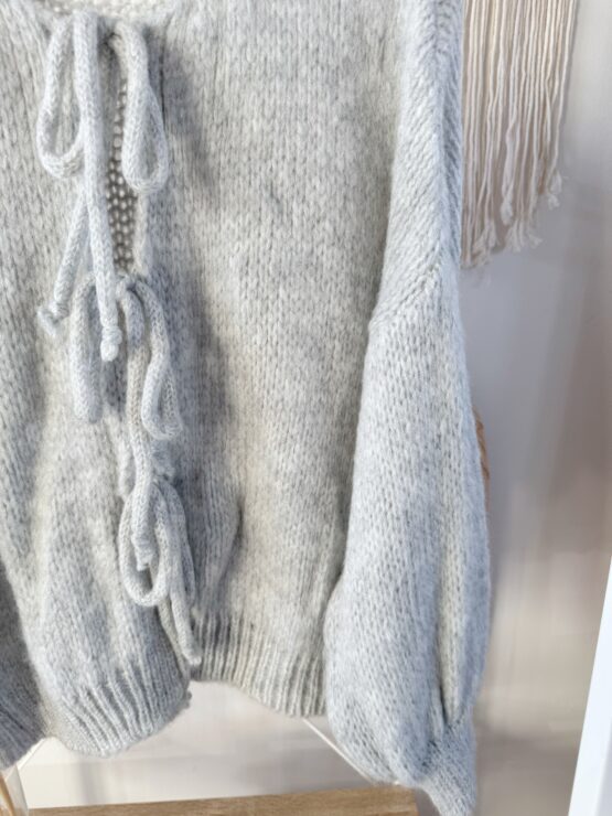 0316 Pullover mit Schleifendetails - Image 3