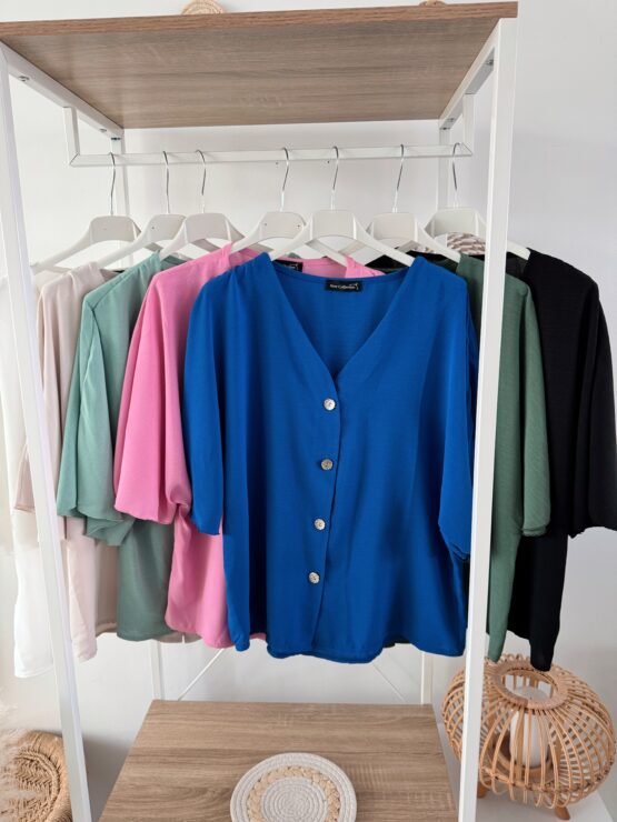 0346 ✨ Verspielt, feminin & herrlich luftig – deine neue Lieblingsbluse ✨