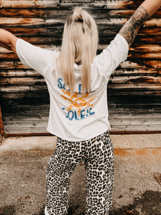385 SHIRT „Soleil Soleil“ Shirt – dein täglicher Sonnengruß auf Stoff!