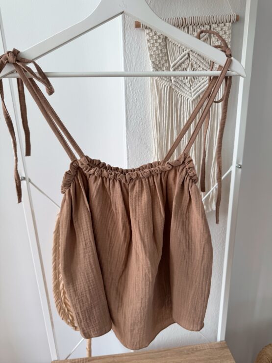 ✨ 395 Sommer, Sonne & Leichtigkeit – dein neues Musselin-Trägertop ist da! ✨ – Bild 8