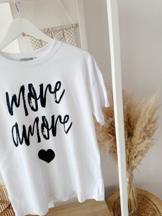 384 „More Amore“ Shirt – weil die Welt mehr Liebe braucht! - Image 2