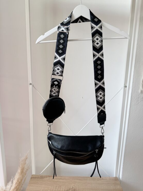 LIMITIERT 🖤 Stylisch, praktisch & ready für jedes Abenteuer – unsere Crossbody-Bag im Boho-Look 🖤 – Bild 2