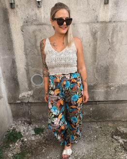 415 🌸 Tropenhose mit Blumenprint – dein farbenfroher Summer Vibe ✨