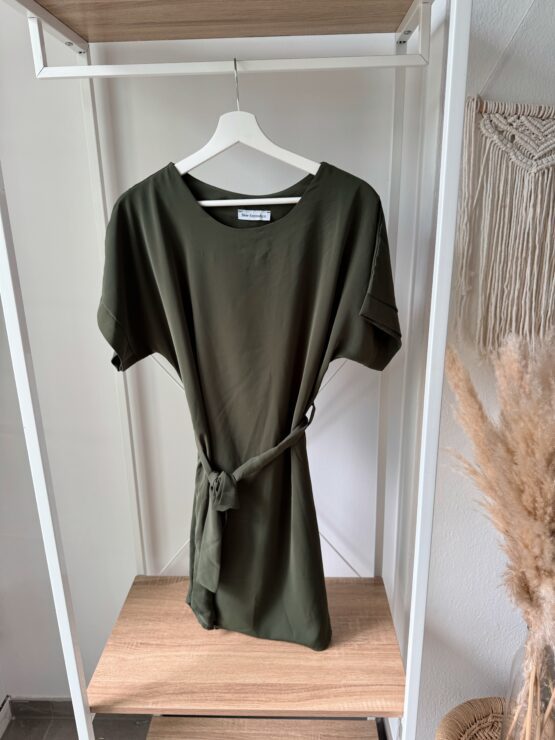 438 💫 Easy Chic – Kleid mit Bindegürtel für deinen Everyday-Glow 💫 – Bild 4