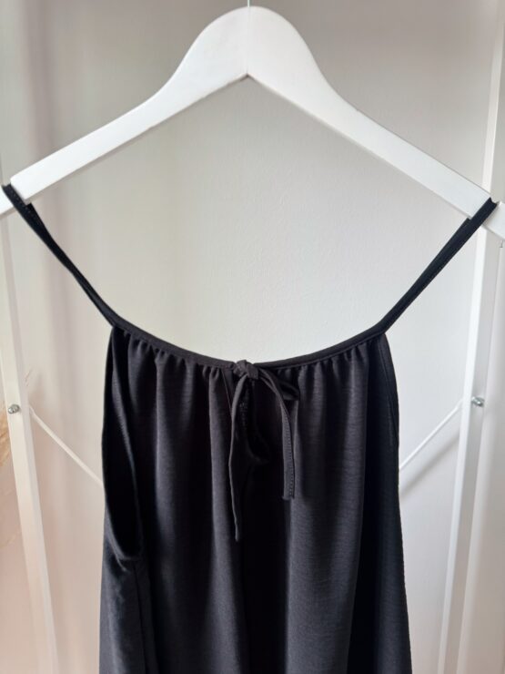 323 ✨ Luftiges Sommerkleid mit Spaghettiträgern MIDI Länge ✨ - Image 9