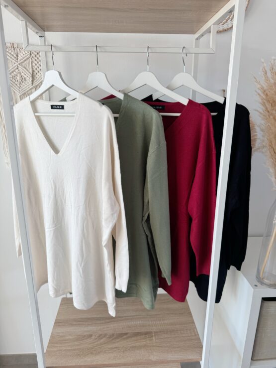015 ✨ Weicher Longpulli mit V-Ausschnitt ✨