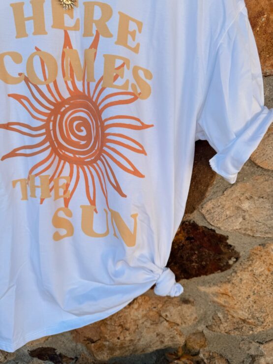 013 ☀️ Shirt „Here comes the sun“ – Bild 5