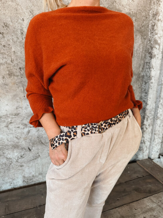 044 🌸 Verspielt & cozy – dein Strickpullover mit Rüschenärmeln 🌸 – Bild 12