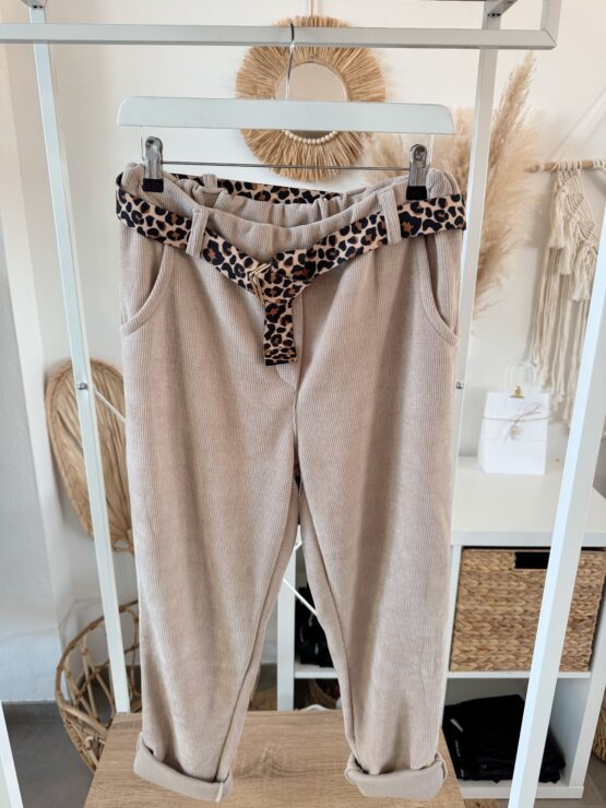 045 🐆 Stylische Cordhose mit Leo-Gürtel 🐆 - Image 9