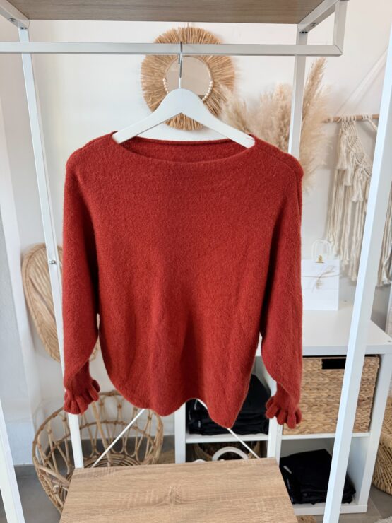 044 🌸 Verspielt & cozy – dein Strickpullover mit Rüschenärmeln 🌸 – Bild 7