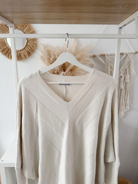 🍂 Artikel 037 – Oversize-Strickpulli mit V-Ausschnitt & Strukturmuster – Bild 2
