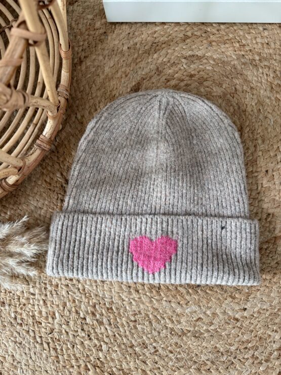 054 ✨ Kuschelige Strickhaube mit Herz – dein süßer Winter-Begleiter ✨ – Bild 2