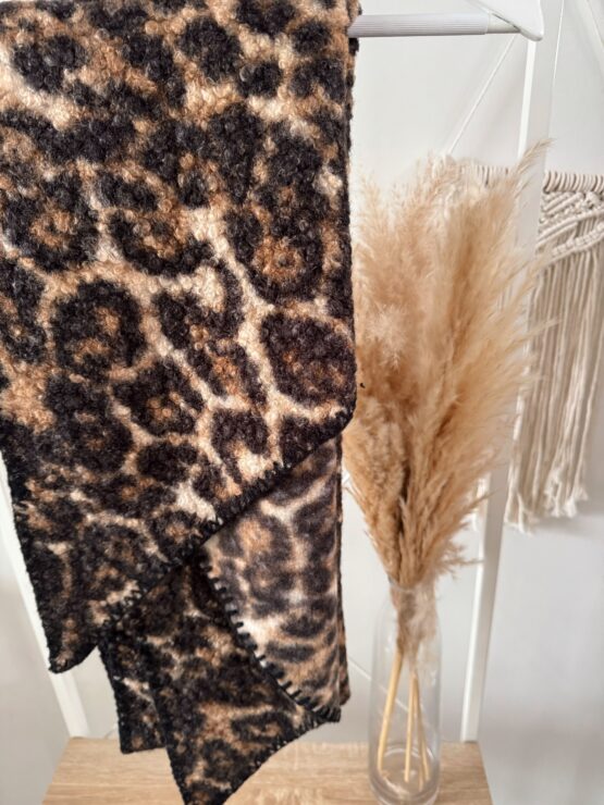 056 🐾 Wende-Schal im Leo-Design oder in Karo Optik – stylisch & kuschelig 🐾 – Bild 6