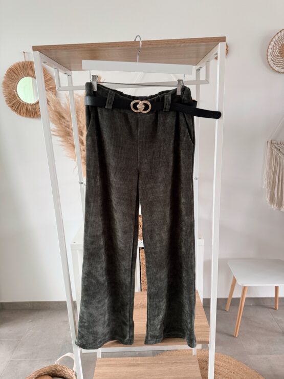 067 Cordhose mit Gürtel in vielen Farben – Bild 5