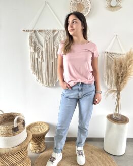 IT 03 – Basic Shirt mit Rüschenarm