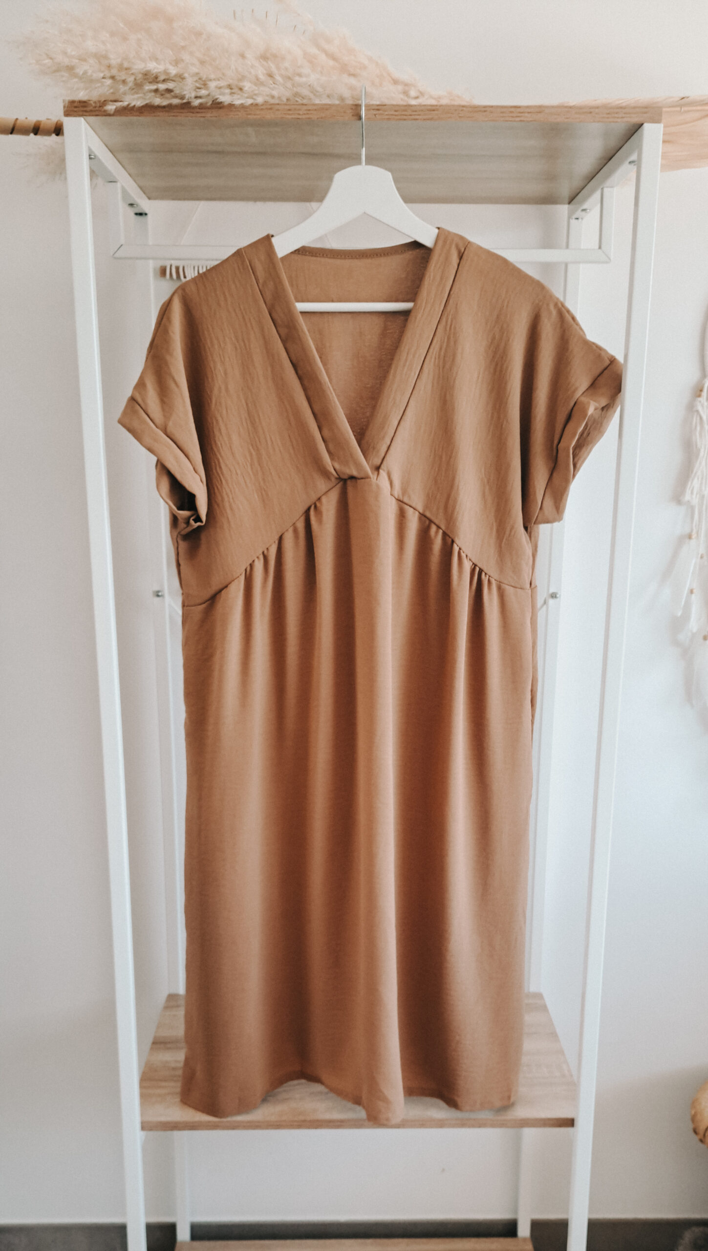 V-Ausschnitt Kleid – Plus Size bis 46/48 – Bild 8